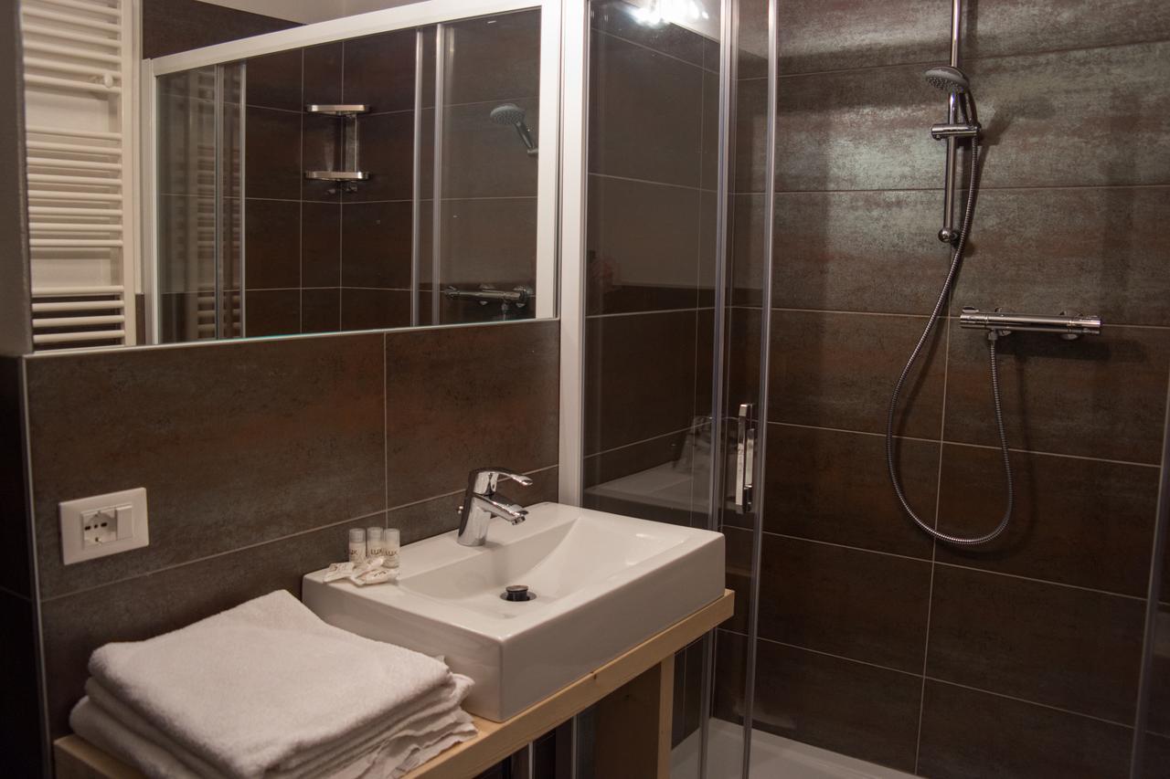 Hotel Italia Aprica Esterno foto