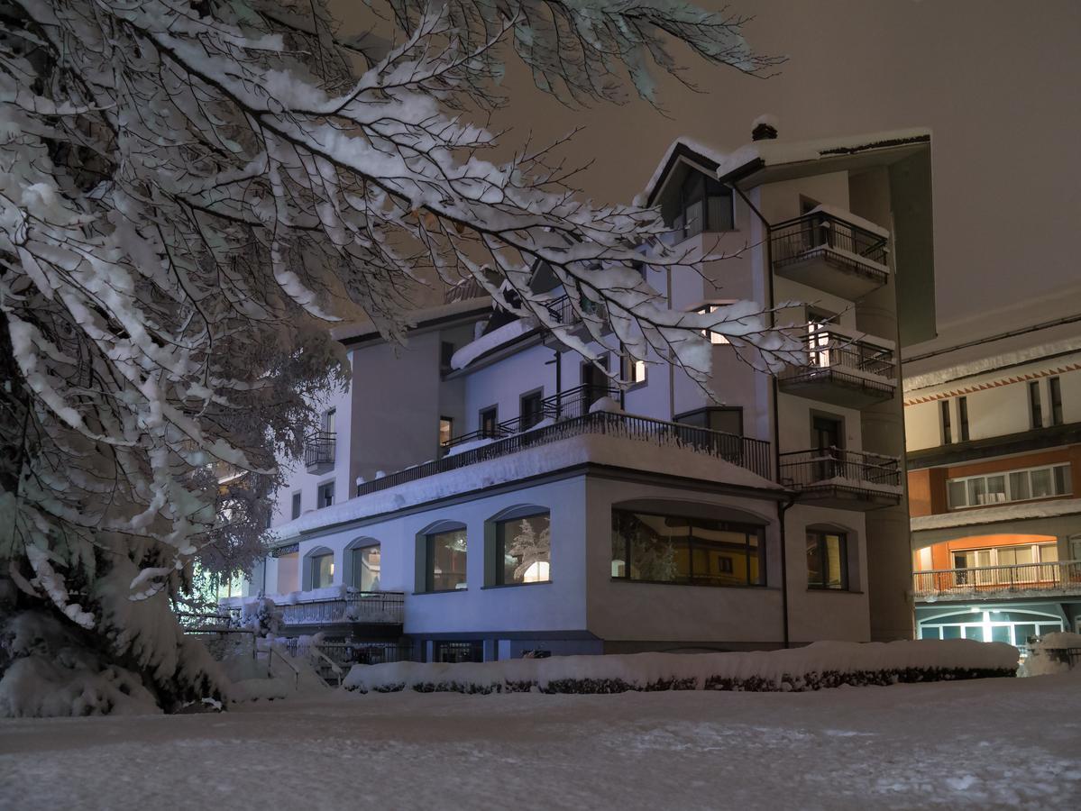 Hotel Italia Aprica Esterno foto